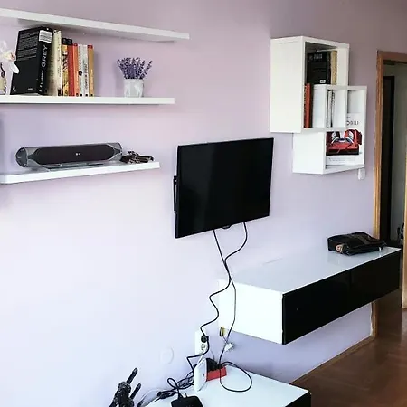 Apartment Apartment 